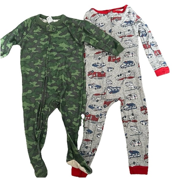 2 Toddler Boy Footie Pajamas Size 3T - Picture 1 of 4